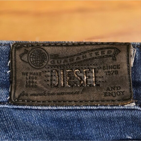 Diesel BOOTZEE Women Denim Stretch Jeans Slim Bootcut Regular Waist- Size 28 - Picture 11 of 11